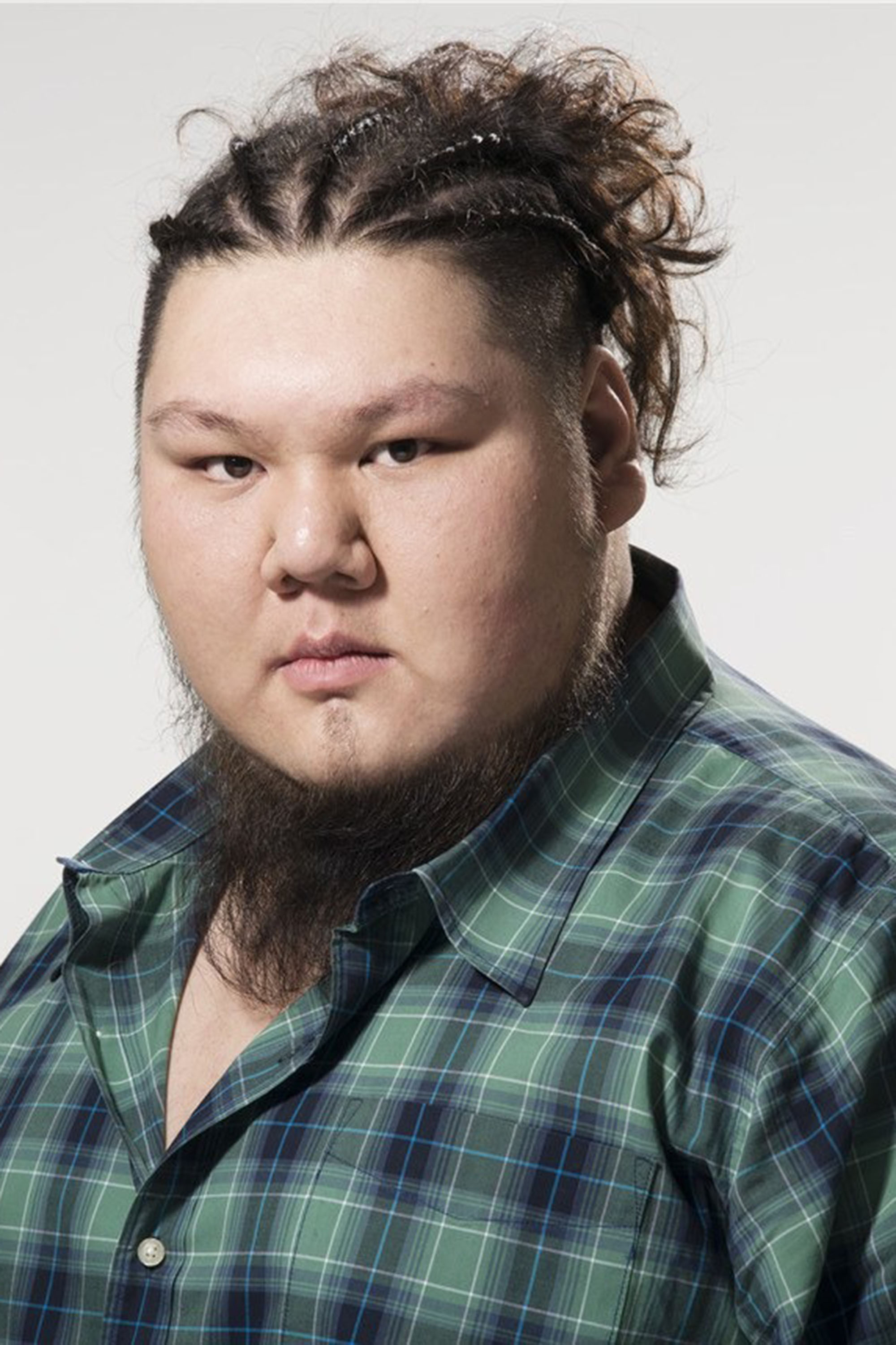 Zhang Yilong backdrop