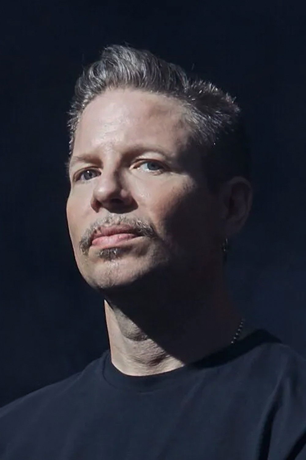 Willie Adler backdrop