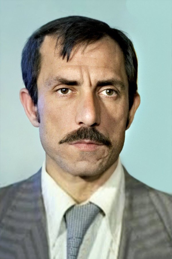 Erdoğan Seren backdrop