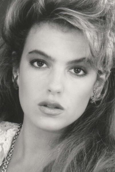 Gianna Amore backdrop