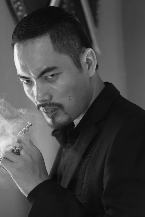 Li Chang-Hai backdrop