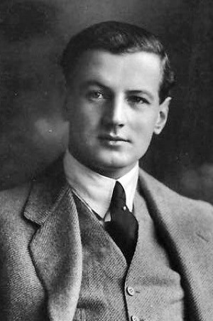 Carlo Keil-Möller backdrop