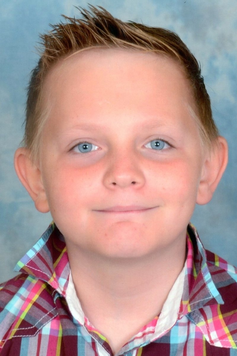 Eddhy Dupont backdrop