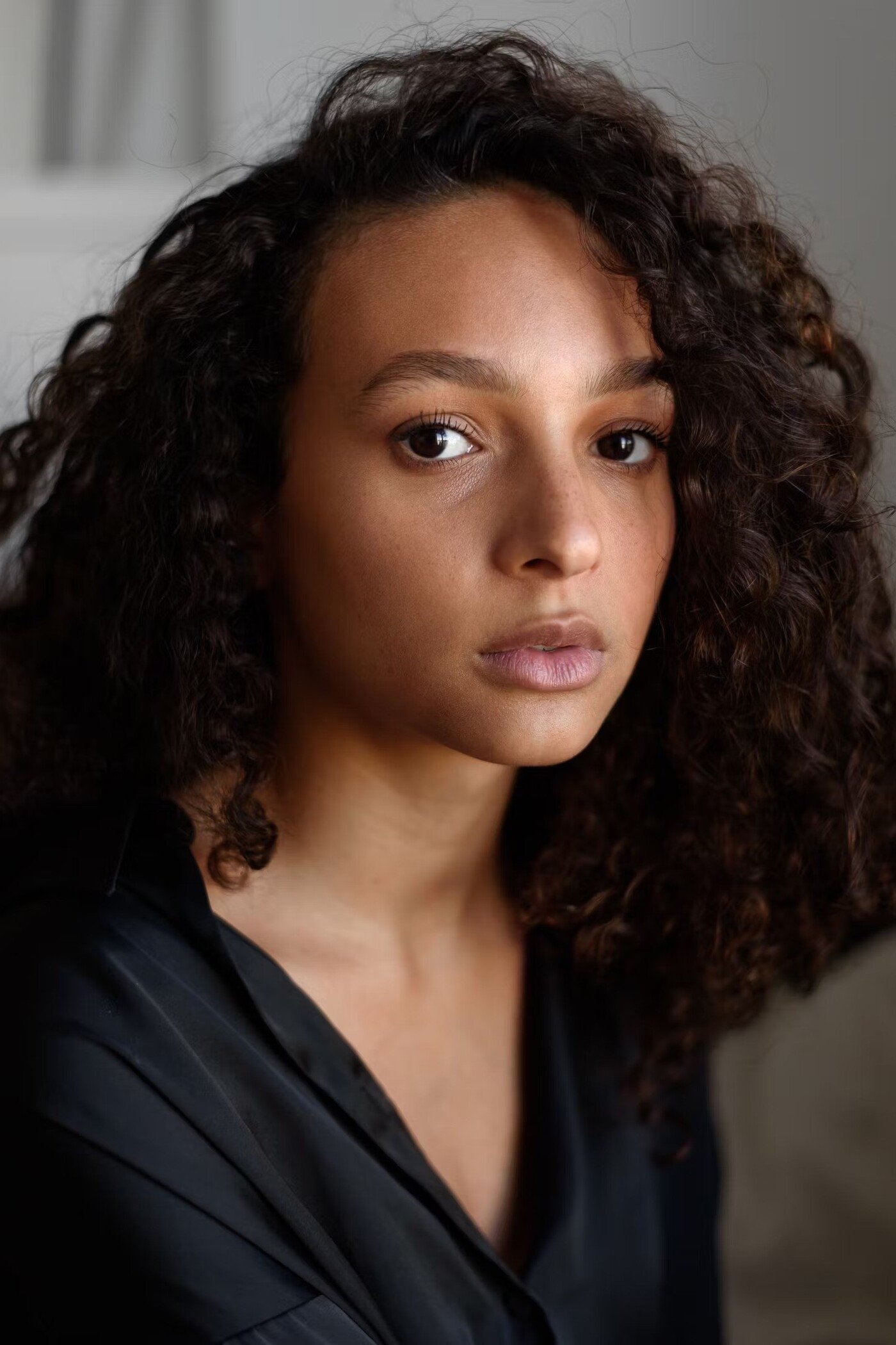 Célia Lebrument backdrop