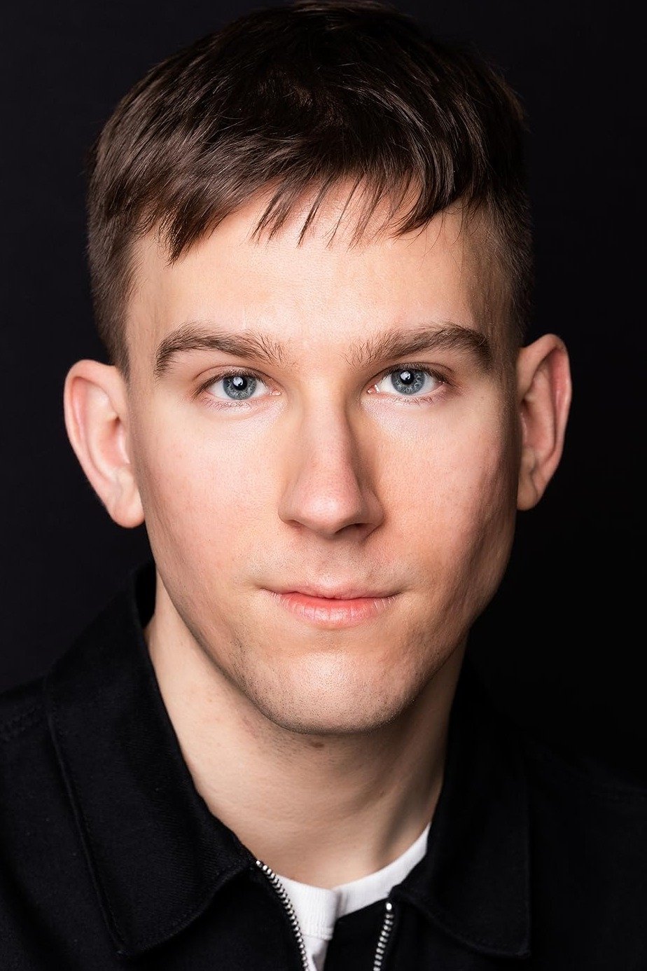 Anssi Niemi backdrop