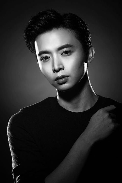 Aloysius Pang backdrop