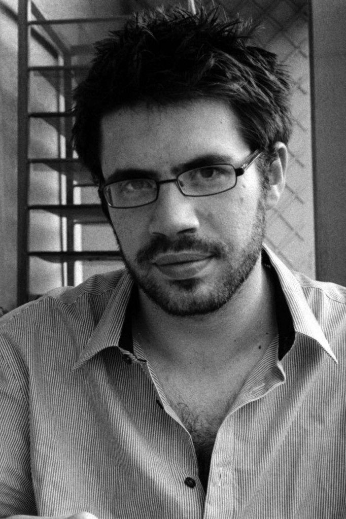 Hugo Frassetto backdrop