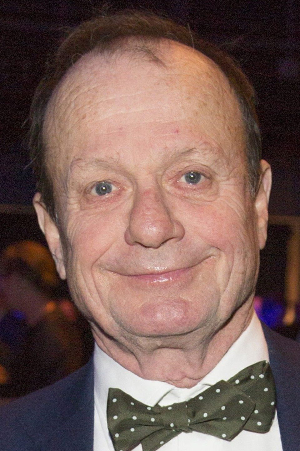 Fredrik Belfrage backdrop