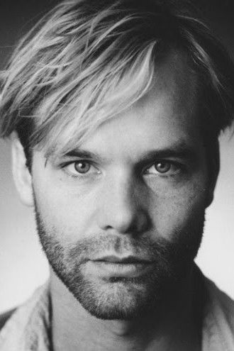 Matijs Jansen backdrop