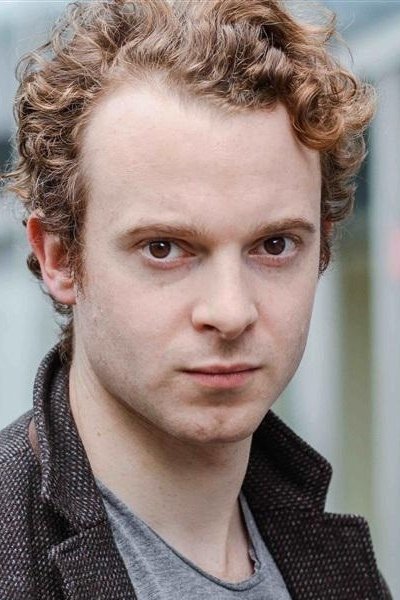 Damien Zanoly backdrop