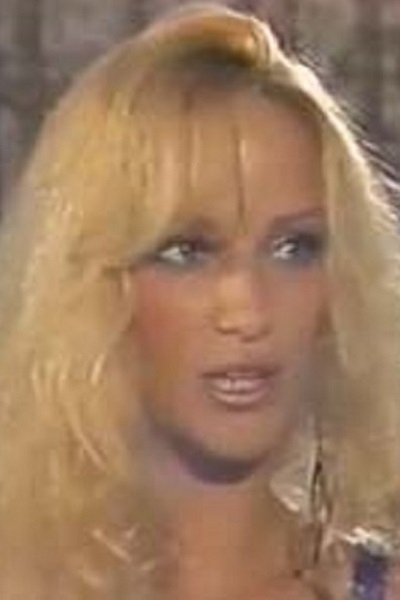 Stefania Galanou backdrop