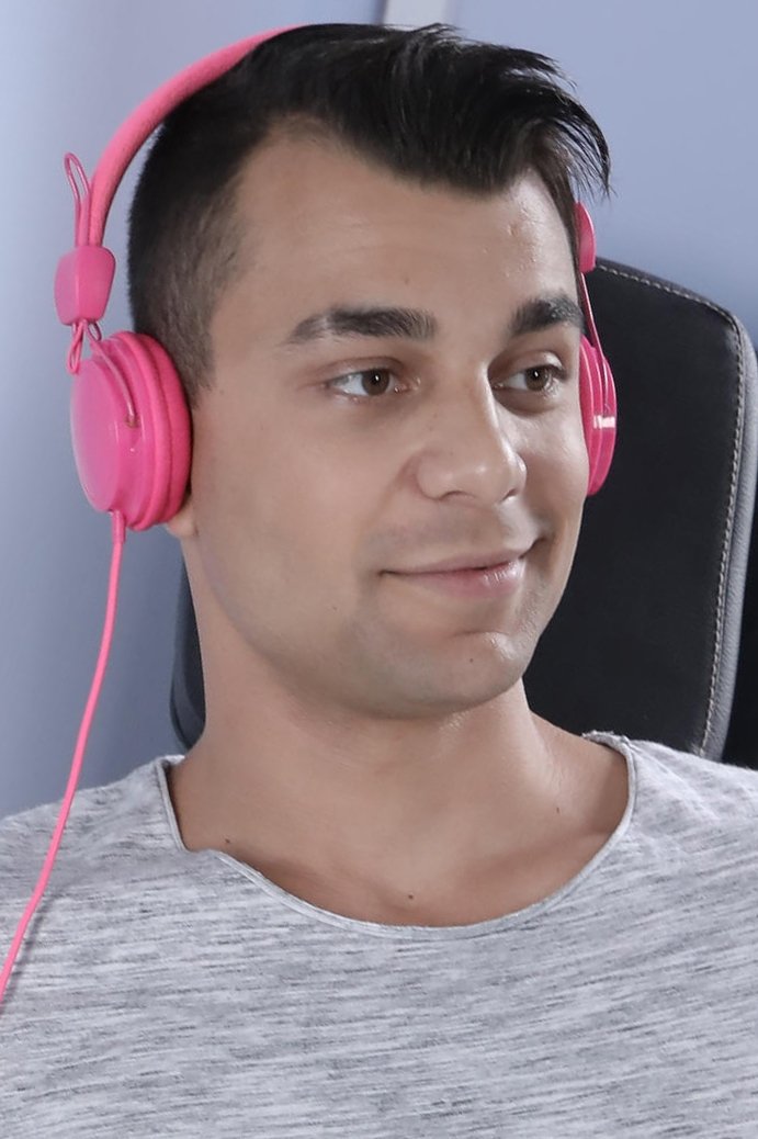 Nick Vargas backdrop