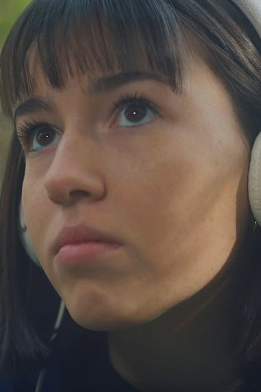 Fiorela Duranda backdrop