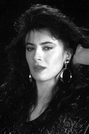 Maria Pia Parisi backdrop