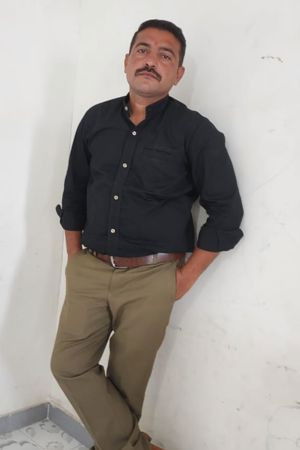 Aakash Maheriya backdrop