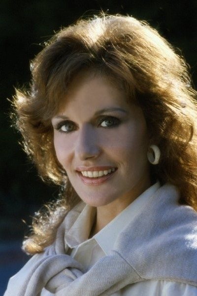 Tanya Lemani George backdrop