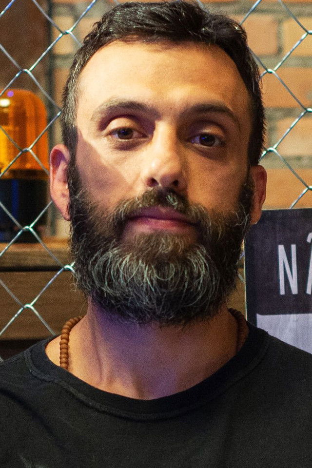 Raphael Borghi backdrop