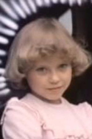 Mariya Vartikova backdrop