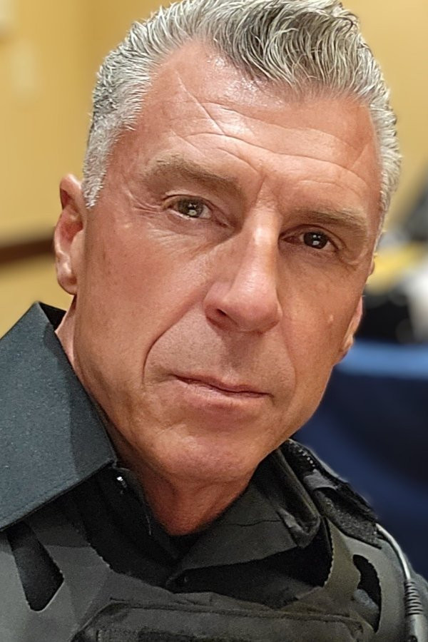 Chaz Riddle backdrop