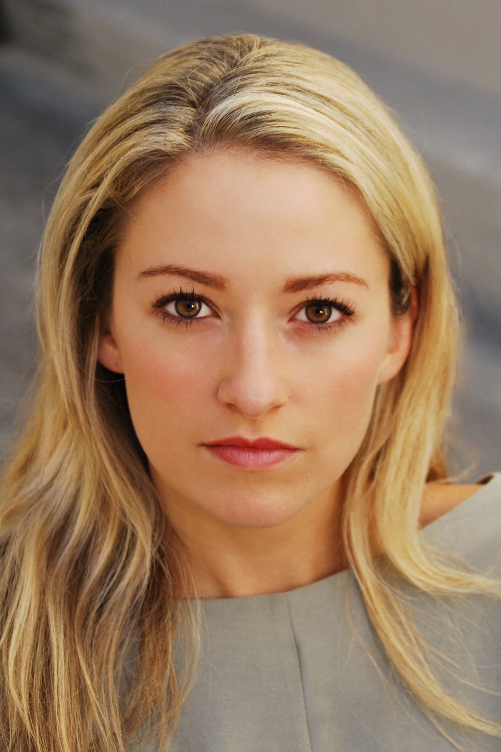 Olivia Hamilton backdrop