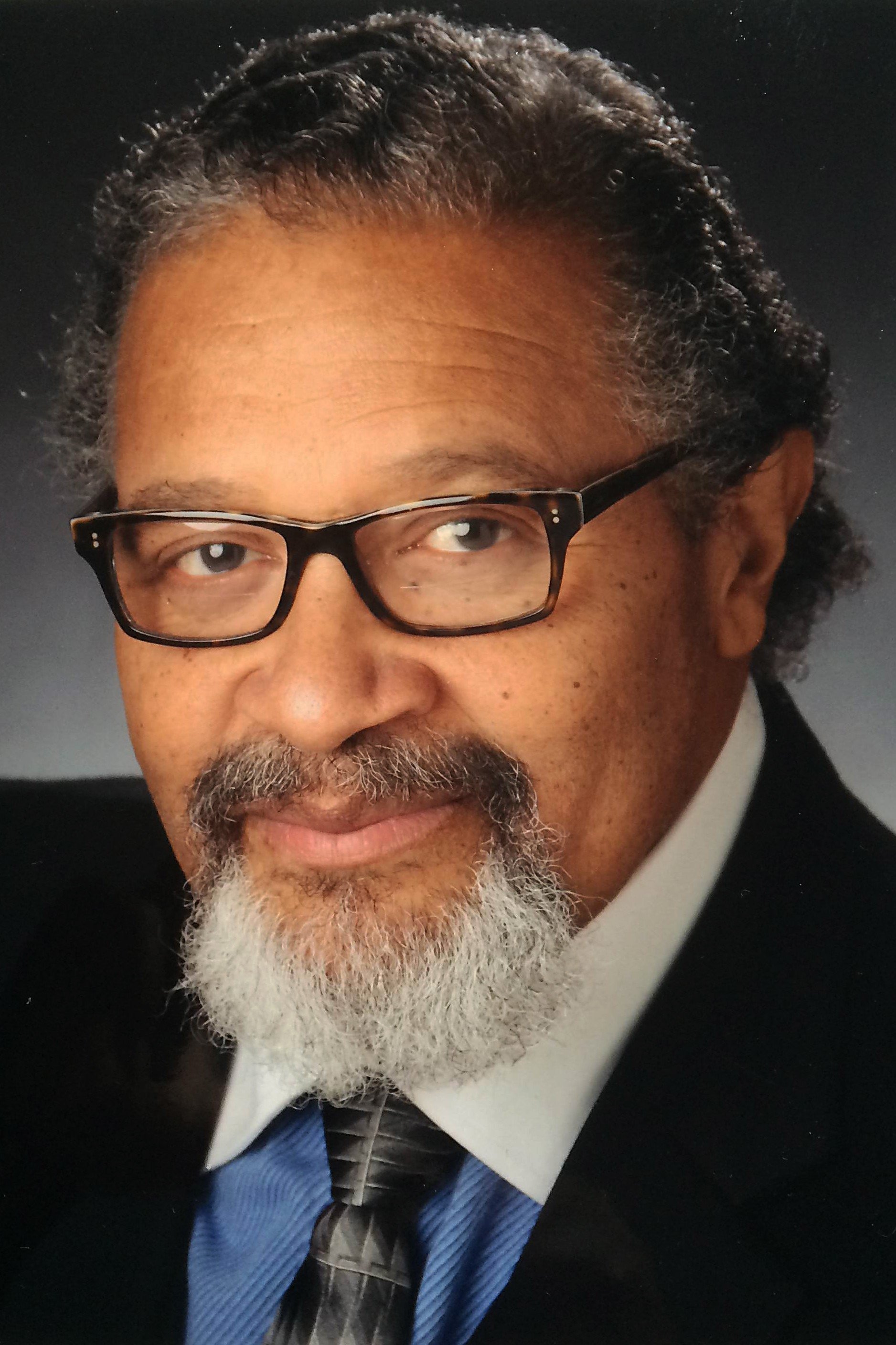 Count Stovall backdrop