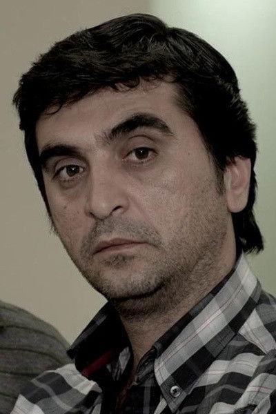 Armando Dauti backdrop