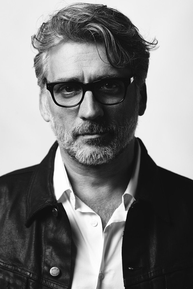 Lior Ashkenazi backdrop