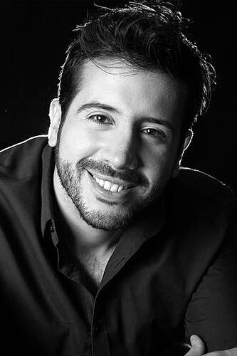 Jorge Ulloa backdrop