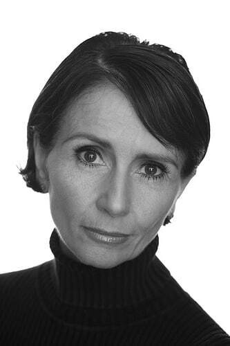 Genesia Rosato backdrop