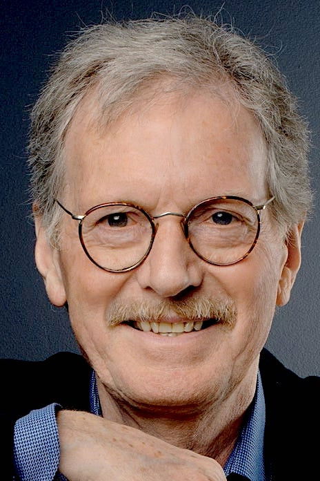 Øystein Sunde backdrop