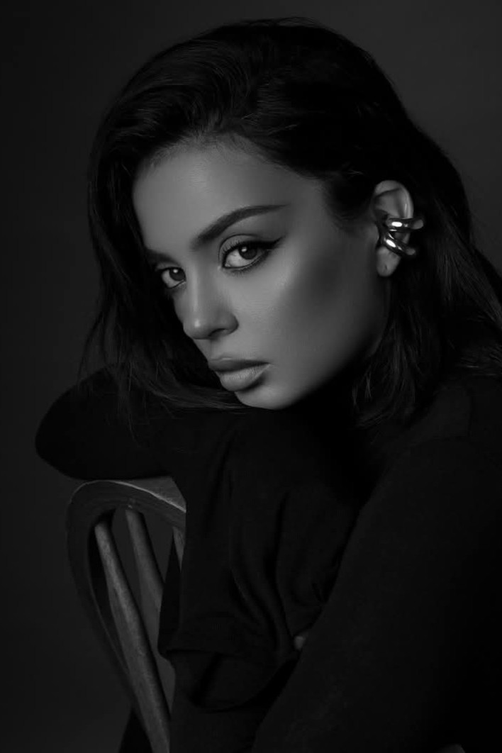 Ani Yeranyan backdrop