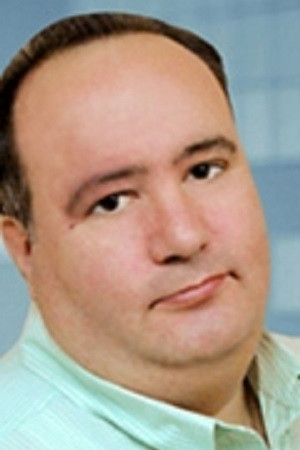 Karen Ghazaryan backdrop