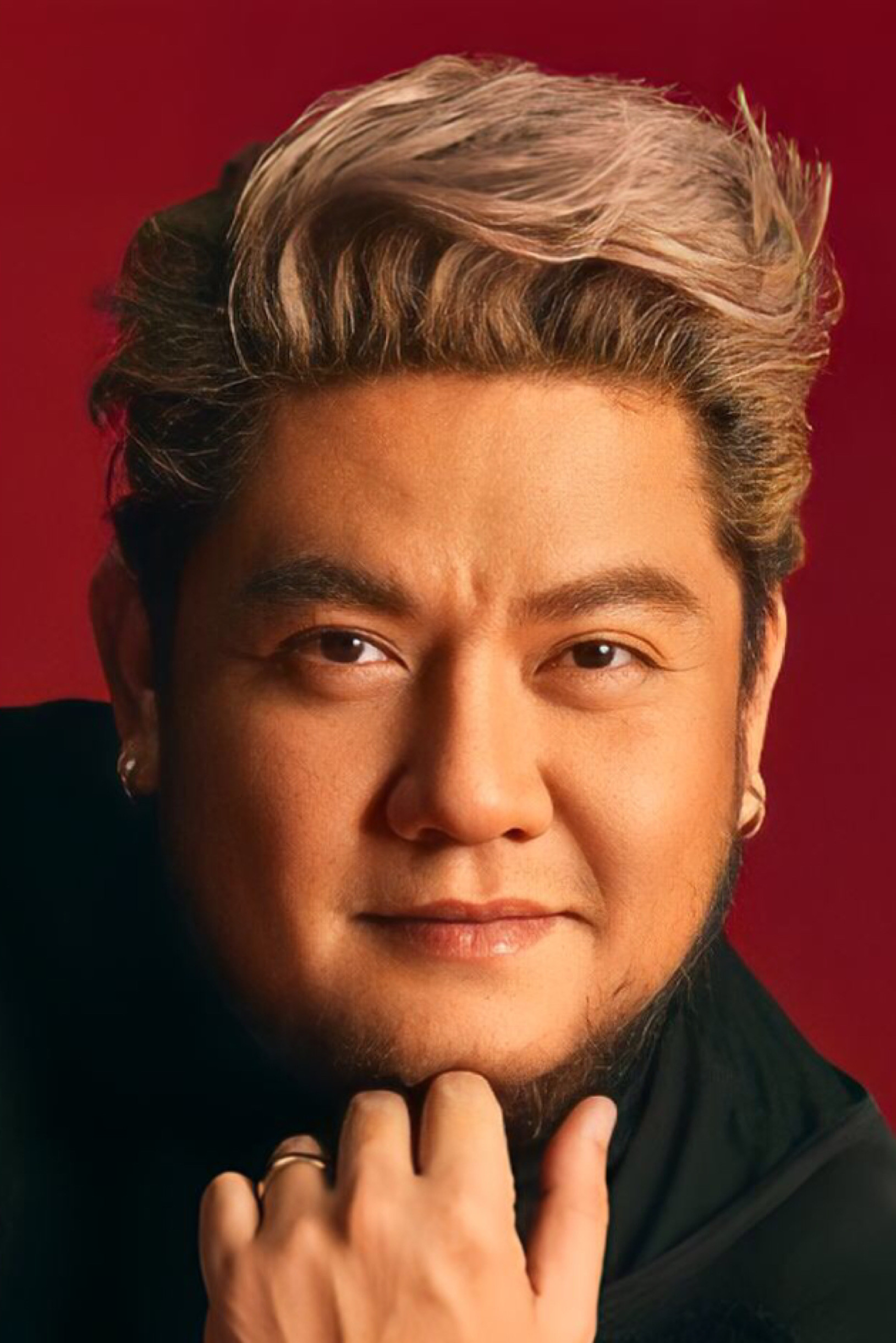 Chalatit Tantiwut backdrop