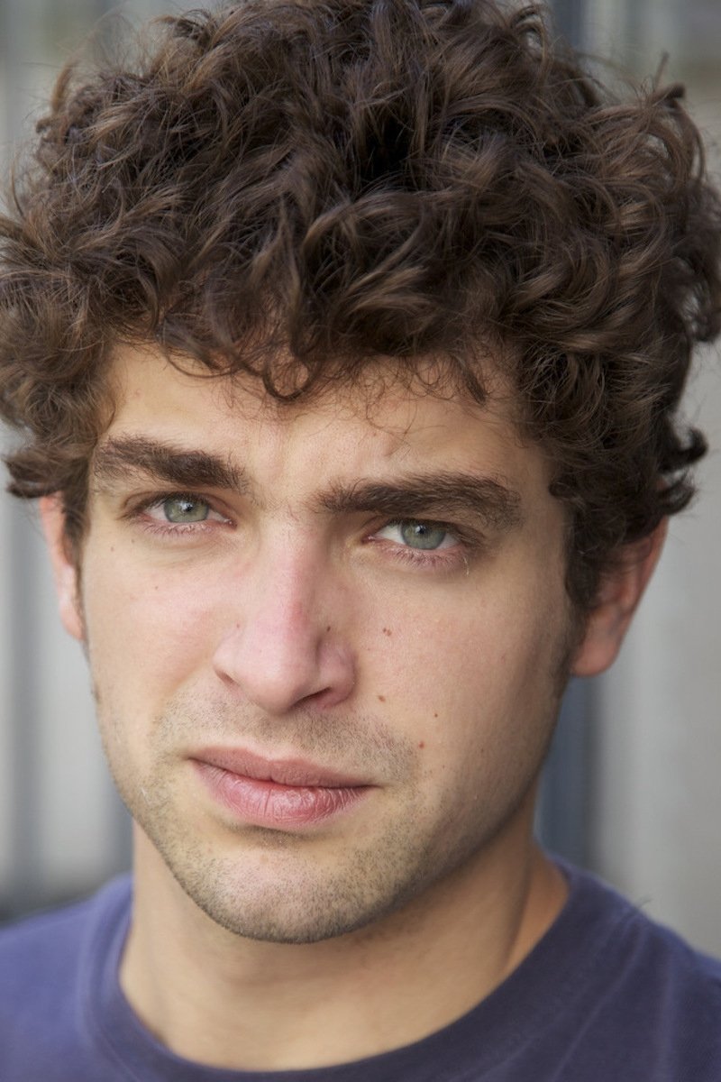 Nans Laborde-Jourdàa backdrop