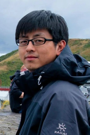 Zhou Tuo Ru backdrop