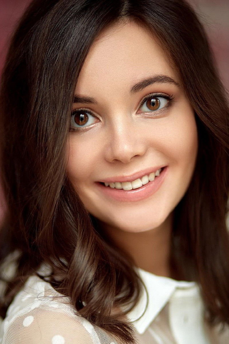 Anna Makhlina backdrop