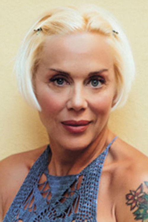 Billur Kalkavan backdrop