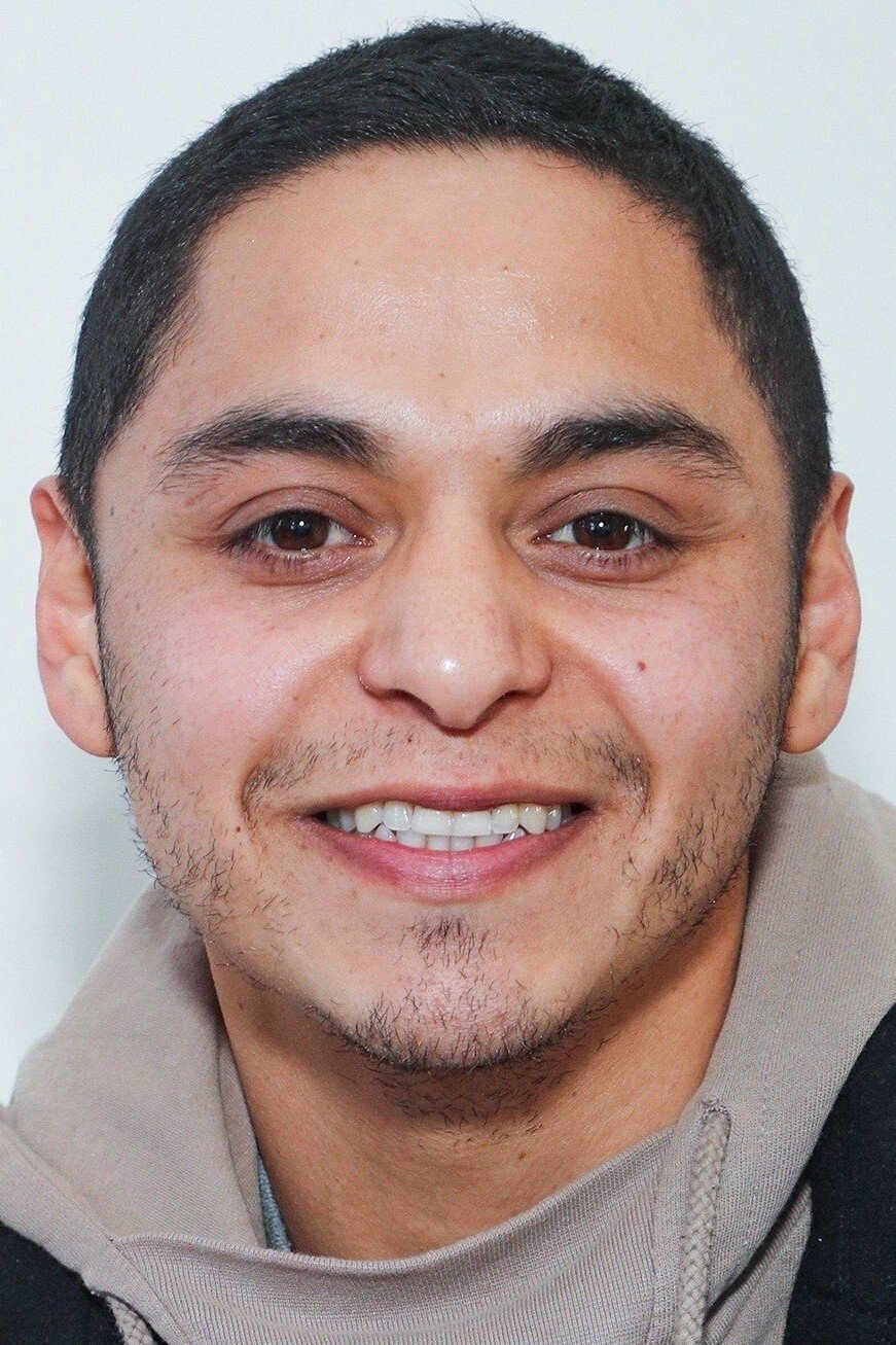 Maynor Alvarado backdrop