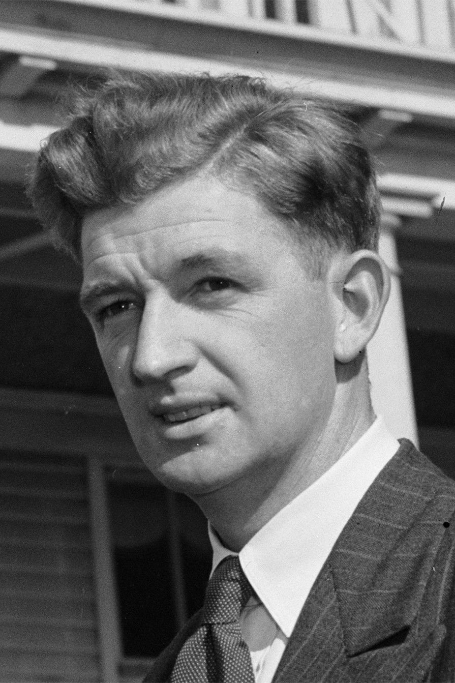 George Lowe backdrop