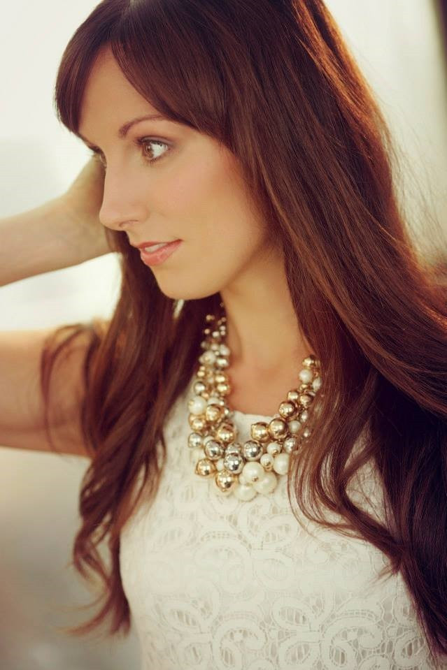 Anett Fritsch backdrop