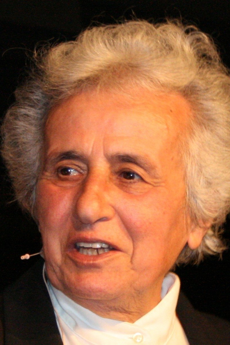 Anita Lasker-Wallfisch backdrop