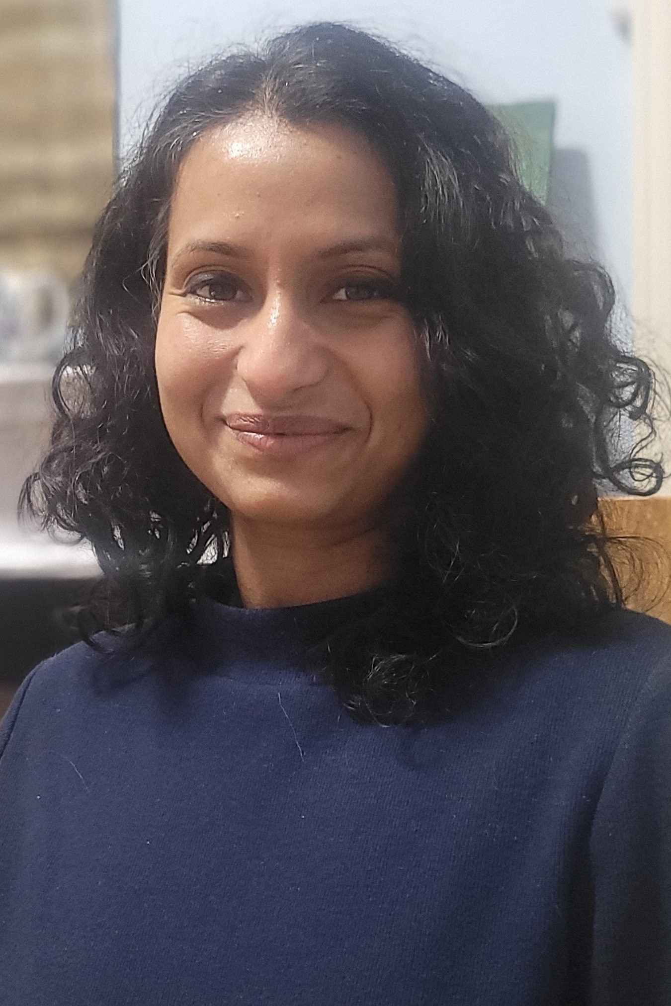 Piyumi Samaraweera backdrop