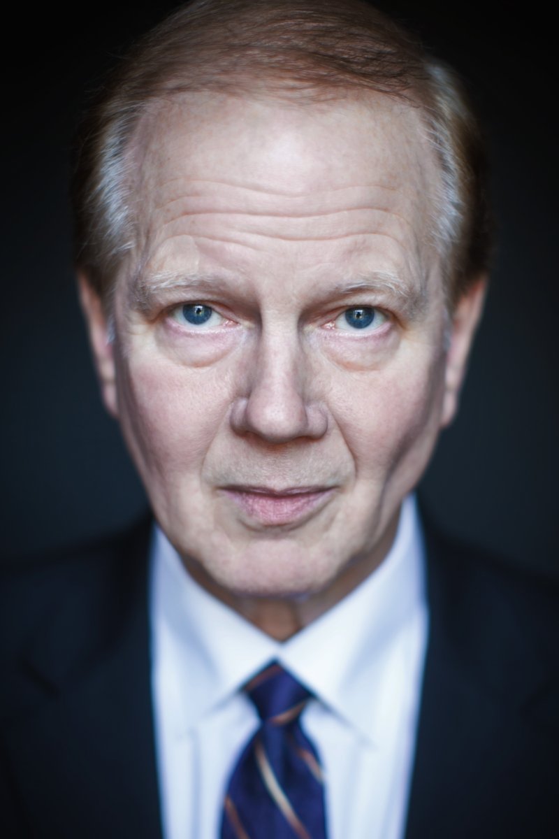 Larry Petersen backdrop