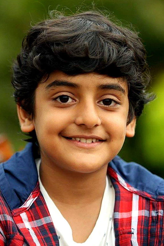 Eric Zachariah backdrop