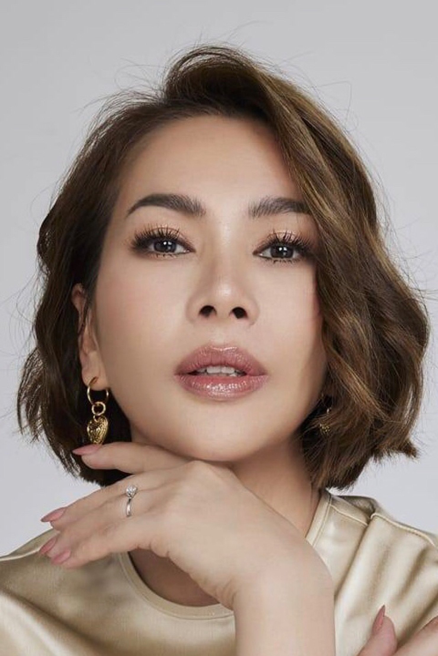 Namfon Pakdee backdrop