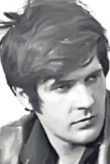 Geo Costiniu backdrop