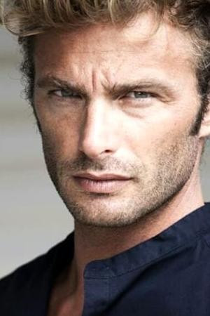 Simon Grechi backdrop