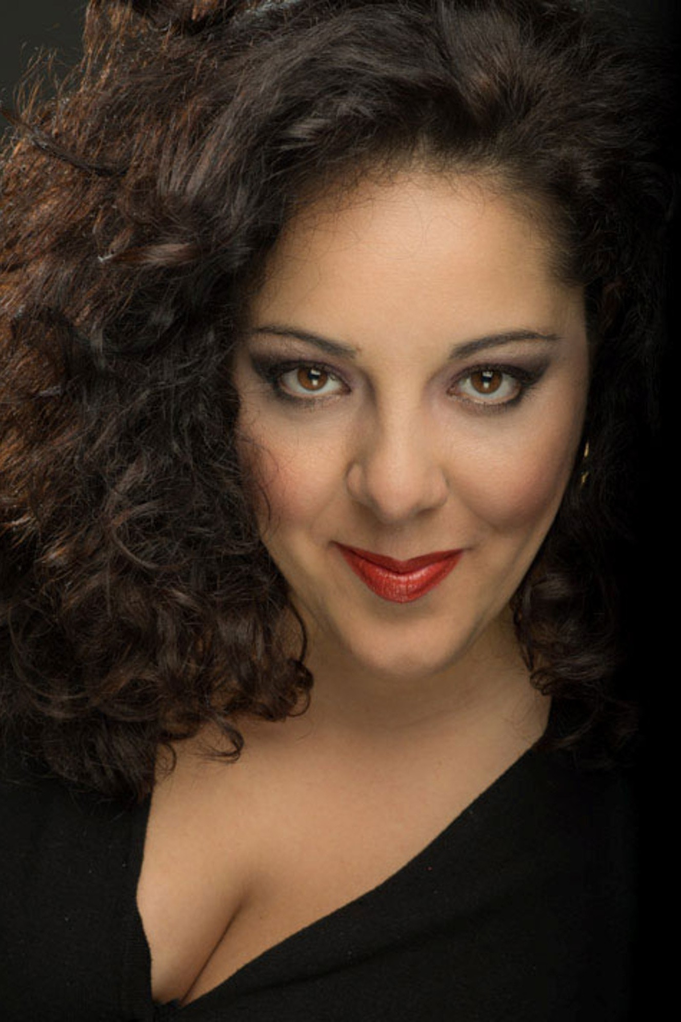 Marianna Pizzolato backdrop