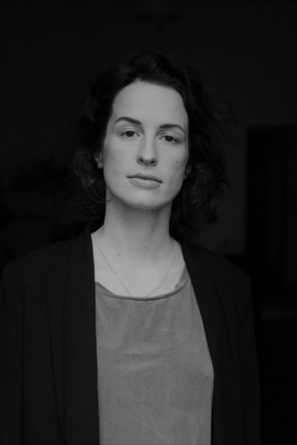 Nele Wohlatz backdrop