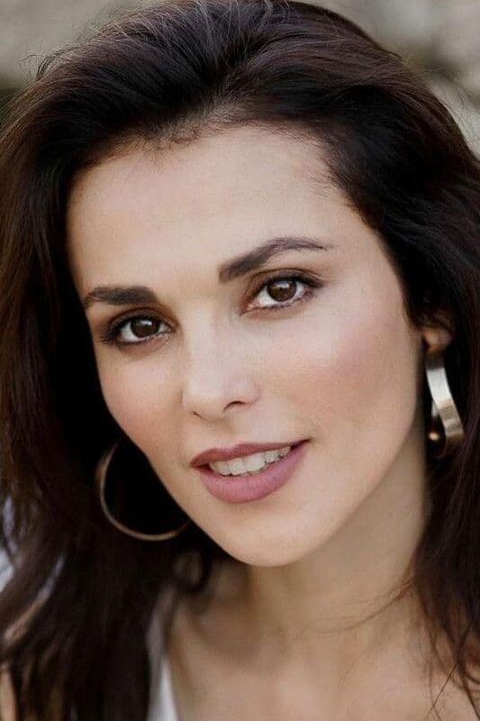 Sati Kazanova backdrop